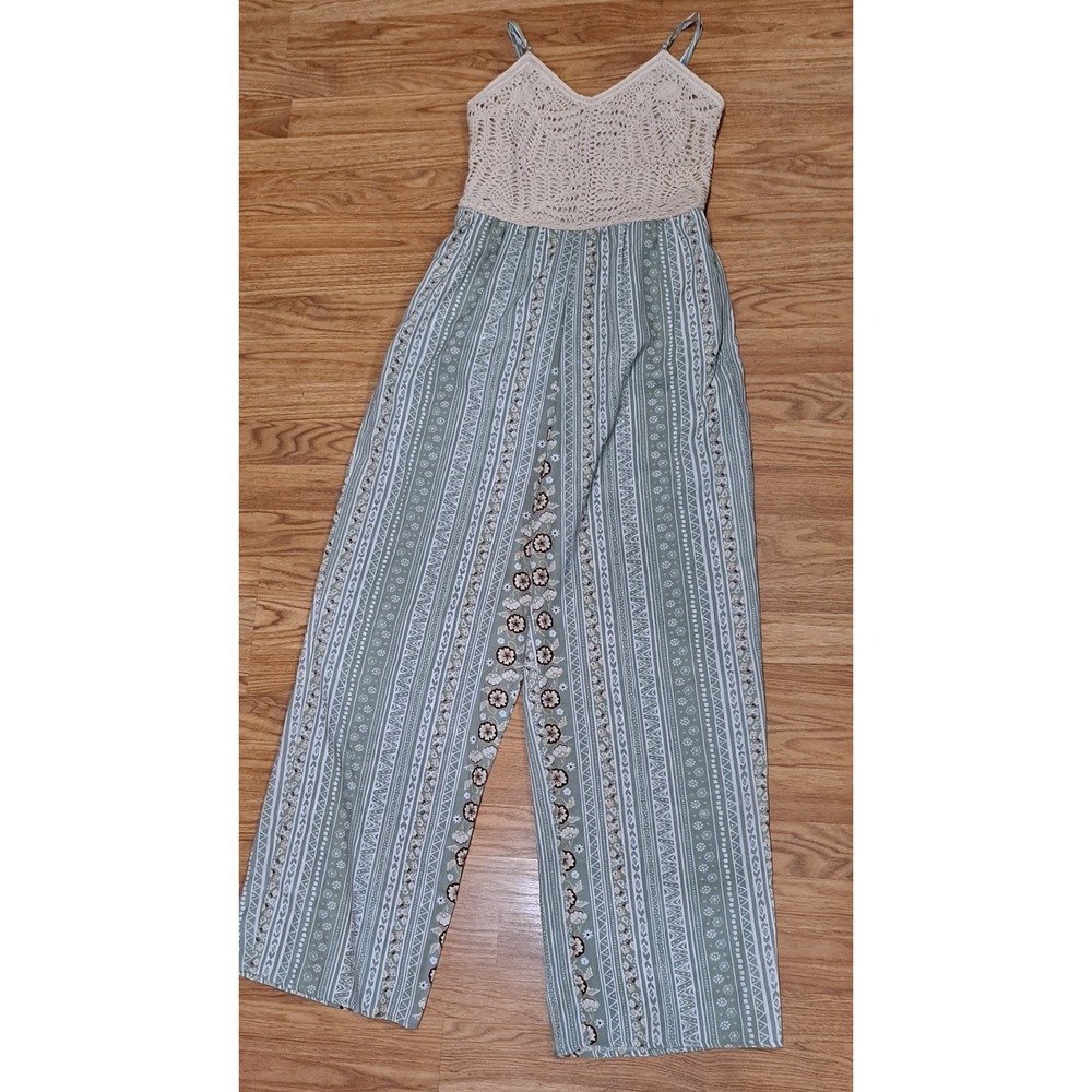 Harlow & Rose Jumpsuit Size M Wide Leg Green Floral Crochet Top Spaghetti Straps